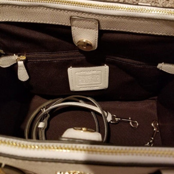 NWT COACH Crossgrain Leather Tote Crossbody Chalk - Picture 8 of 8